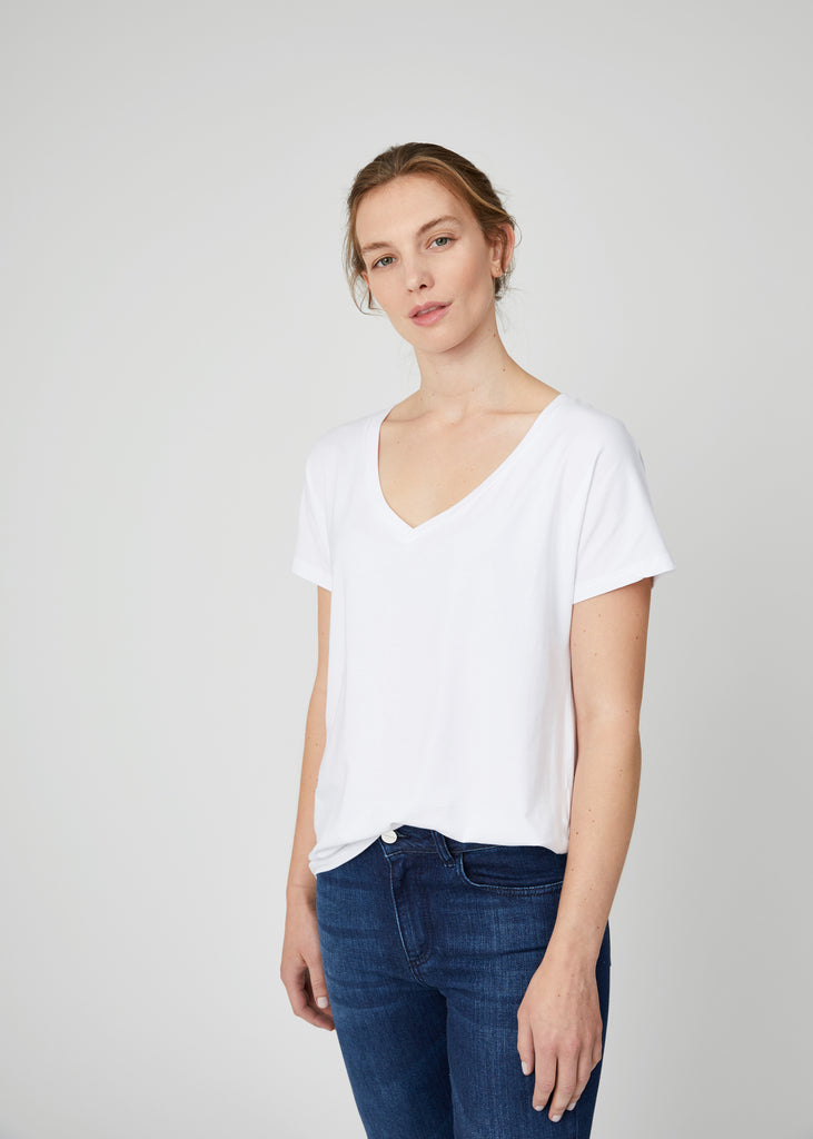 Jill Oversized V Neck Tee