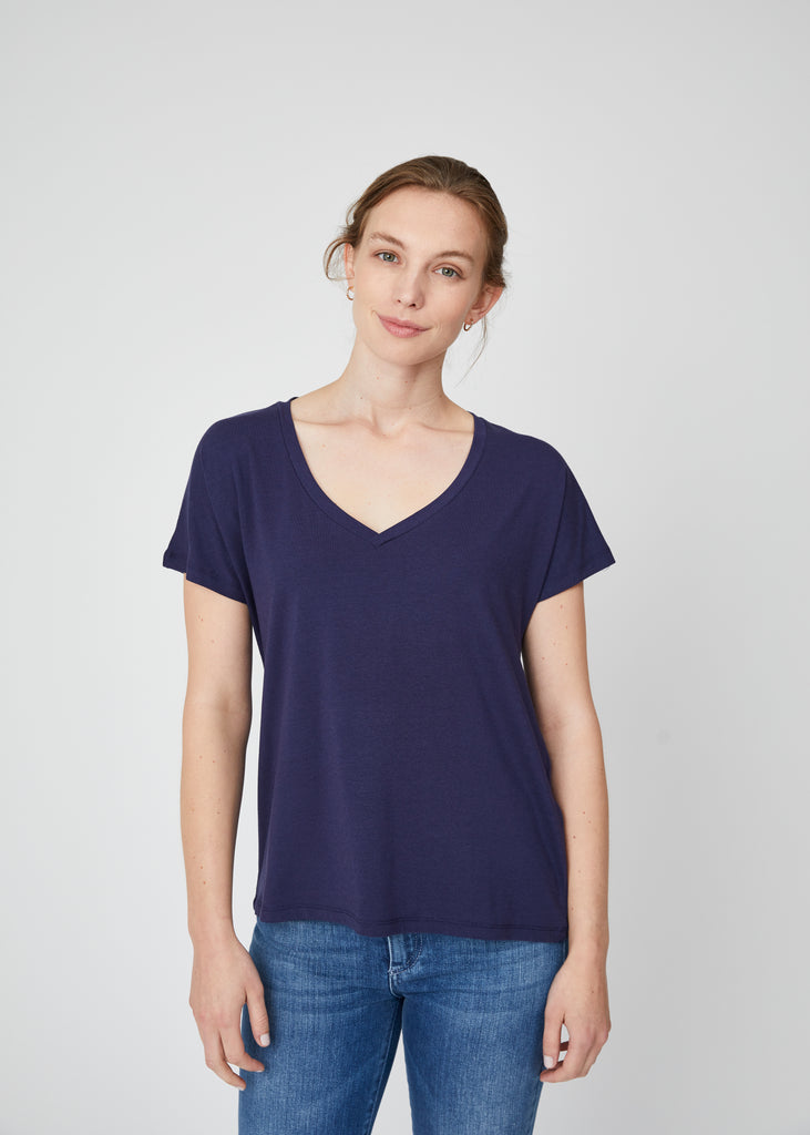 Jill Oversized V Neck Tee