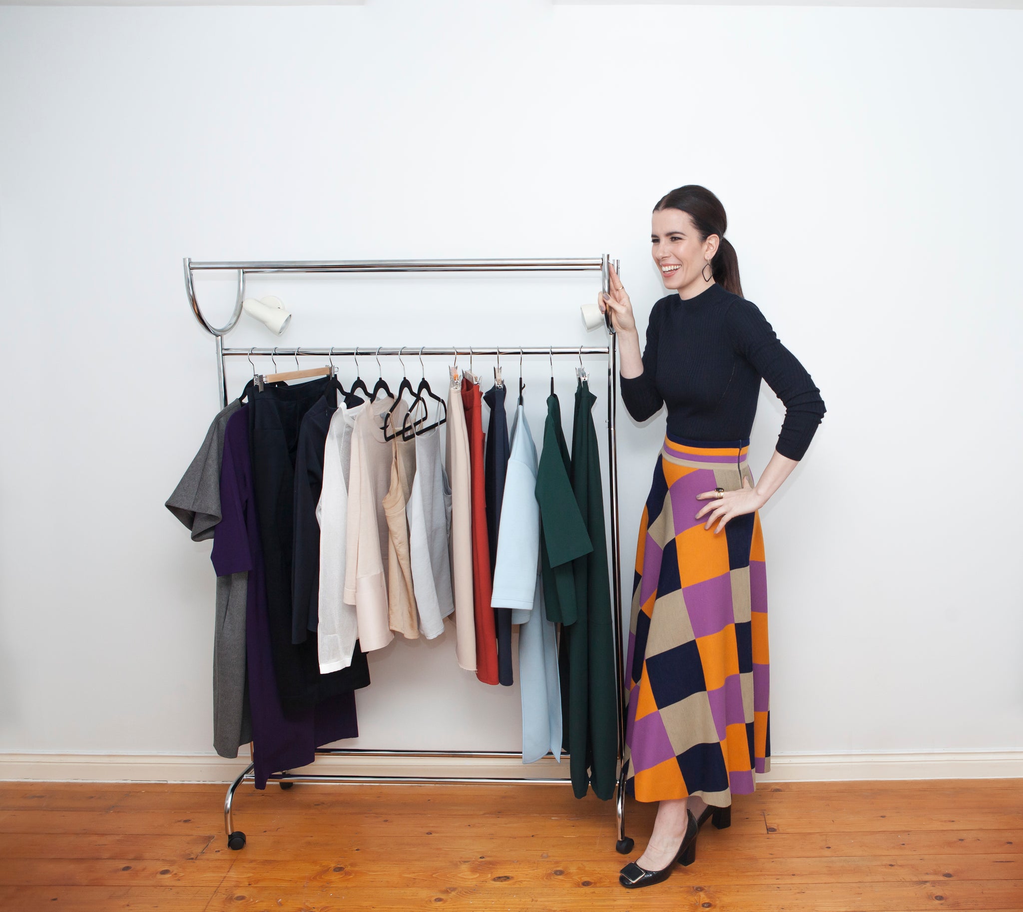 A chat and tips on how to declutter your wardrobe with Annmarie O'Conn –  Theo + George